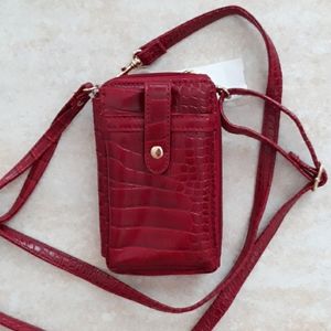 *Host Pick*Adorable crossbody wallet